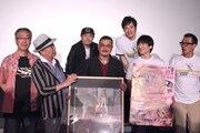 第10回沖縄国際映画祭「島ぜんぶでおーきな祭」での「ドーベルマン刑事」舞台挨拶の様子。