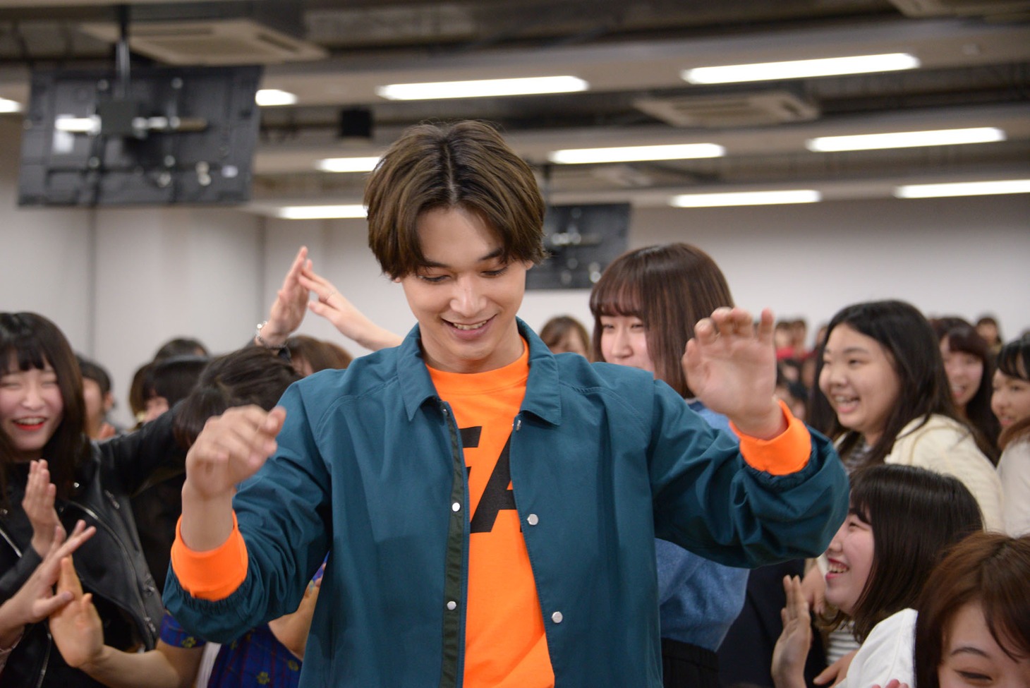 吉沢亮