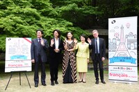 フランス映画祭2018ラインナップ発表記者会見の様子。左から川口均氏、イザベル・ジョルダーノ、常盤貴子、林文子、ローラン・ピック。