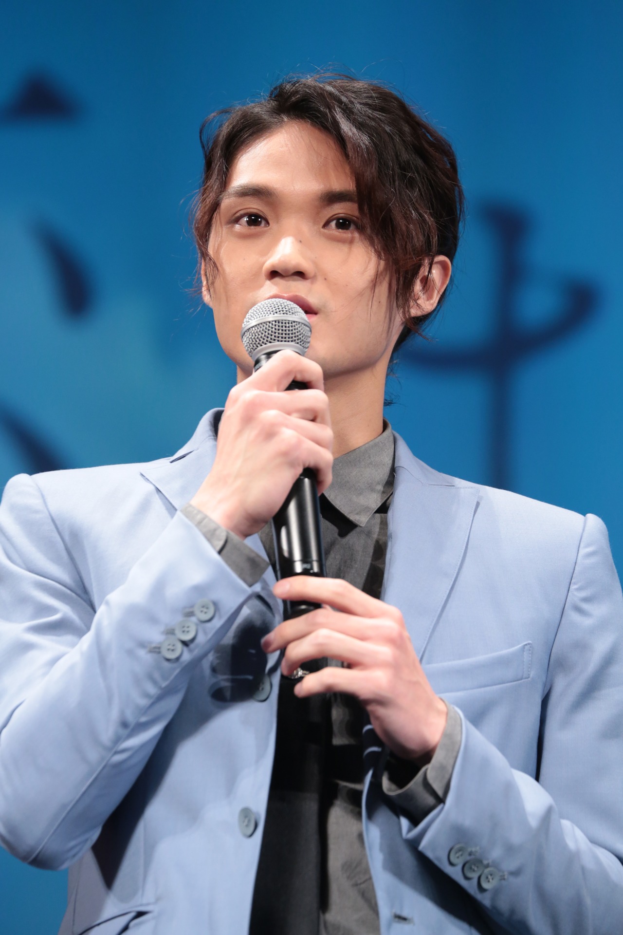 磯村勇斗