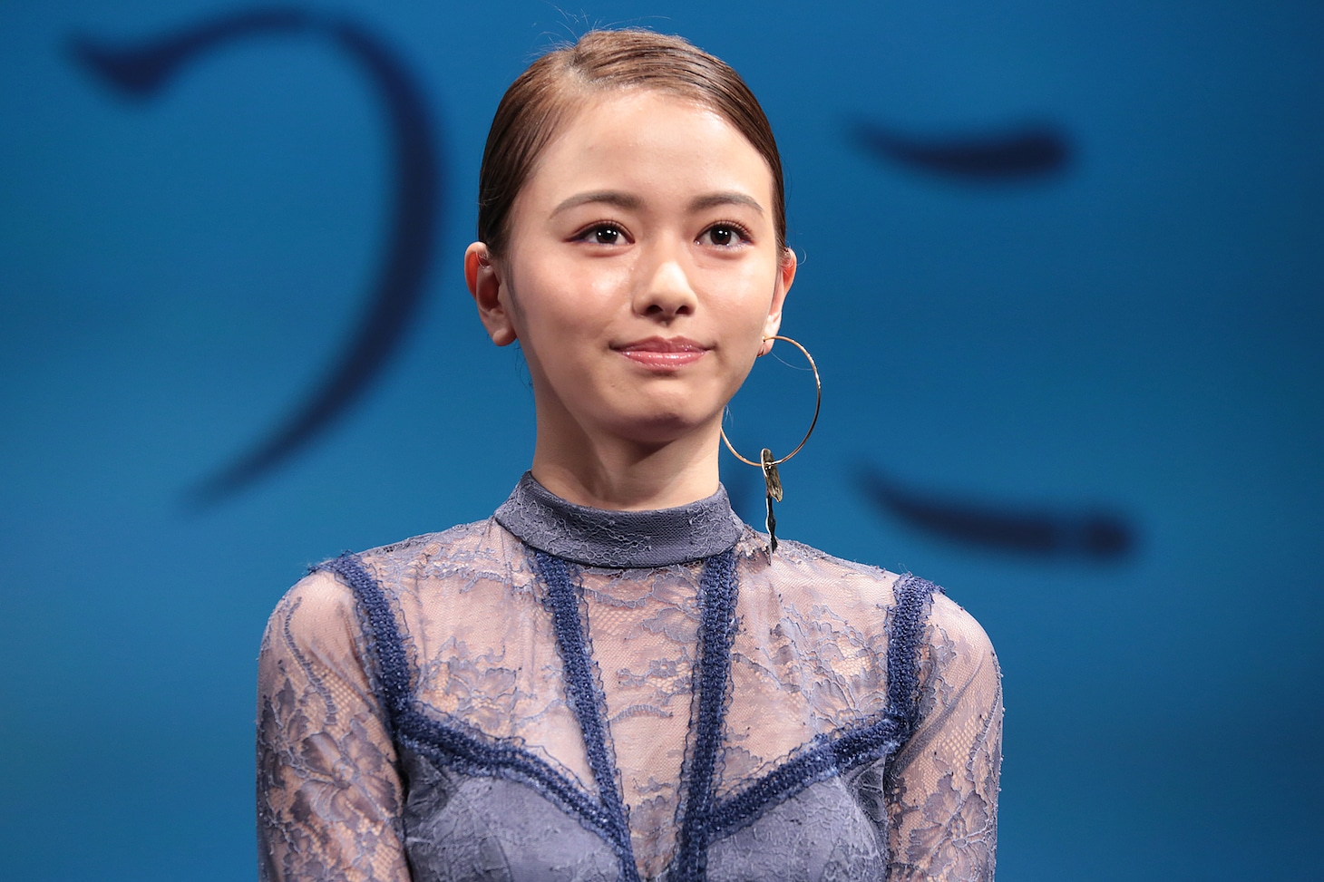 山本舞香