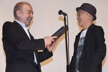 廣木隆一（右）。