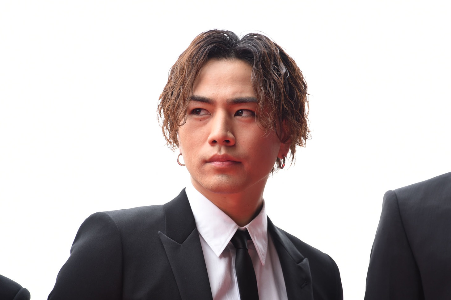登坂広臣