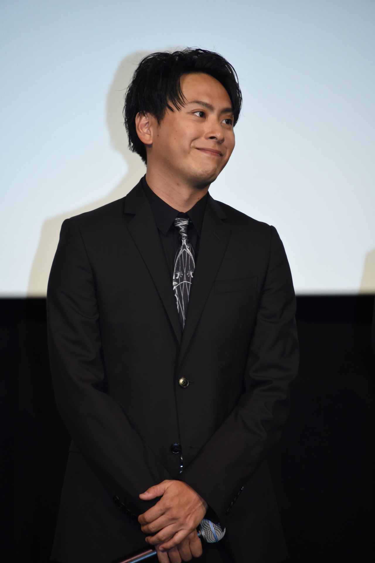 山下健二郎