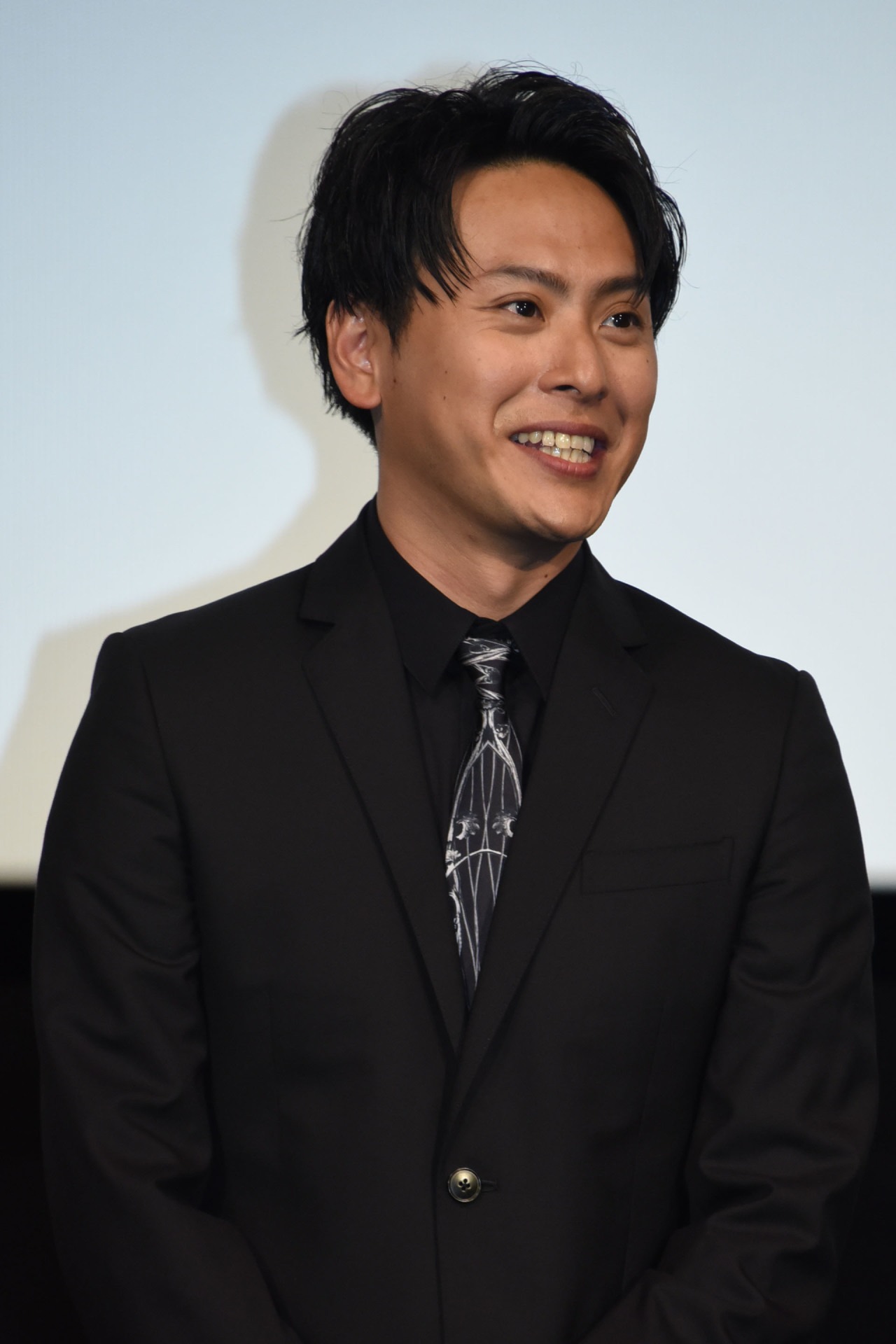 山下健二郎