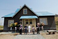 北の桜守パークのオープニングセレモニーにて、テープカットの様子。