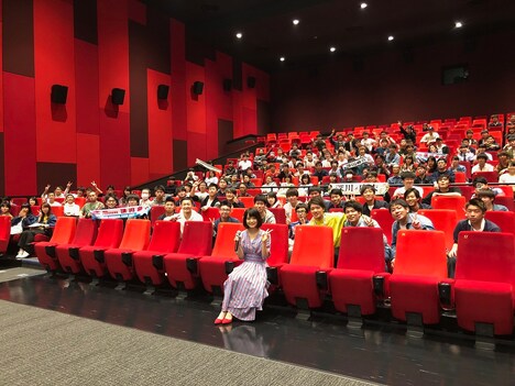 イオンシネマ広島西風新都で行われた「パンとバスと2度目のハツコイ」トークイベントの様子。