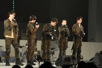 駆除班キャストの5人。