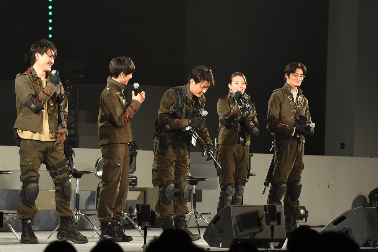 駆除班キャストの5人。