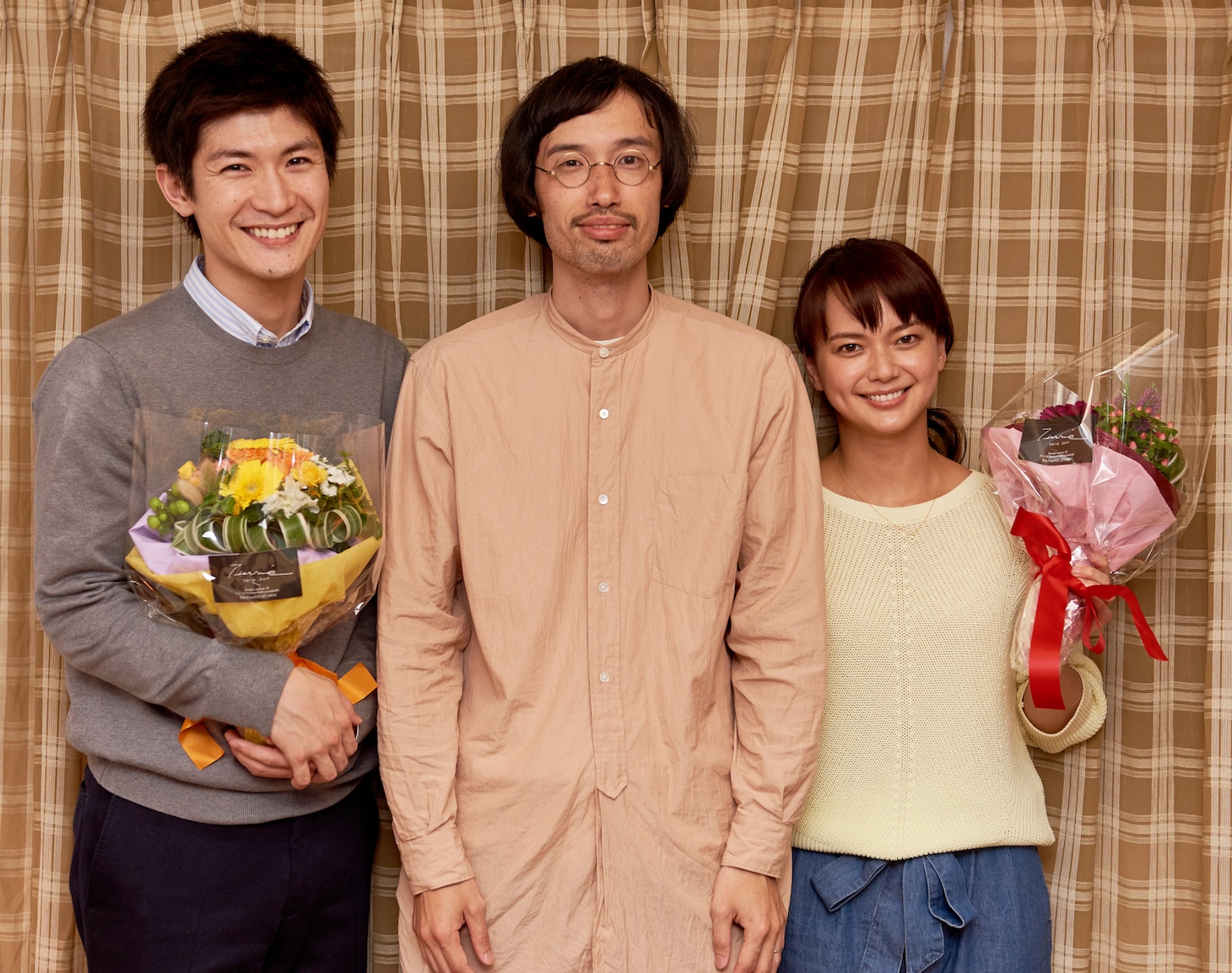 左から三浦春馬、今泉力哉、多部未華子。