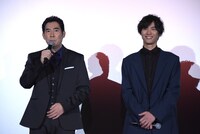 左から高嶋政伸、福士蒼汰。