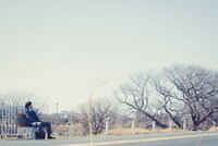 松坂桃李のお気に入りカット「君の苗字は。」。