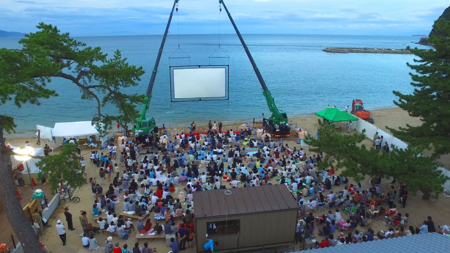 過去の「うみぞら映画祭」の様子。
