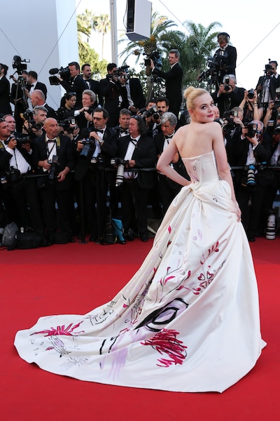 エル・ファニング（写真提供：Abaca/アフロ (c)ムービープラスカンヌ映画祭/第70回レッドカーペットの様子）