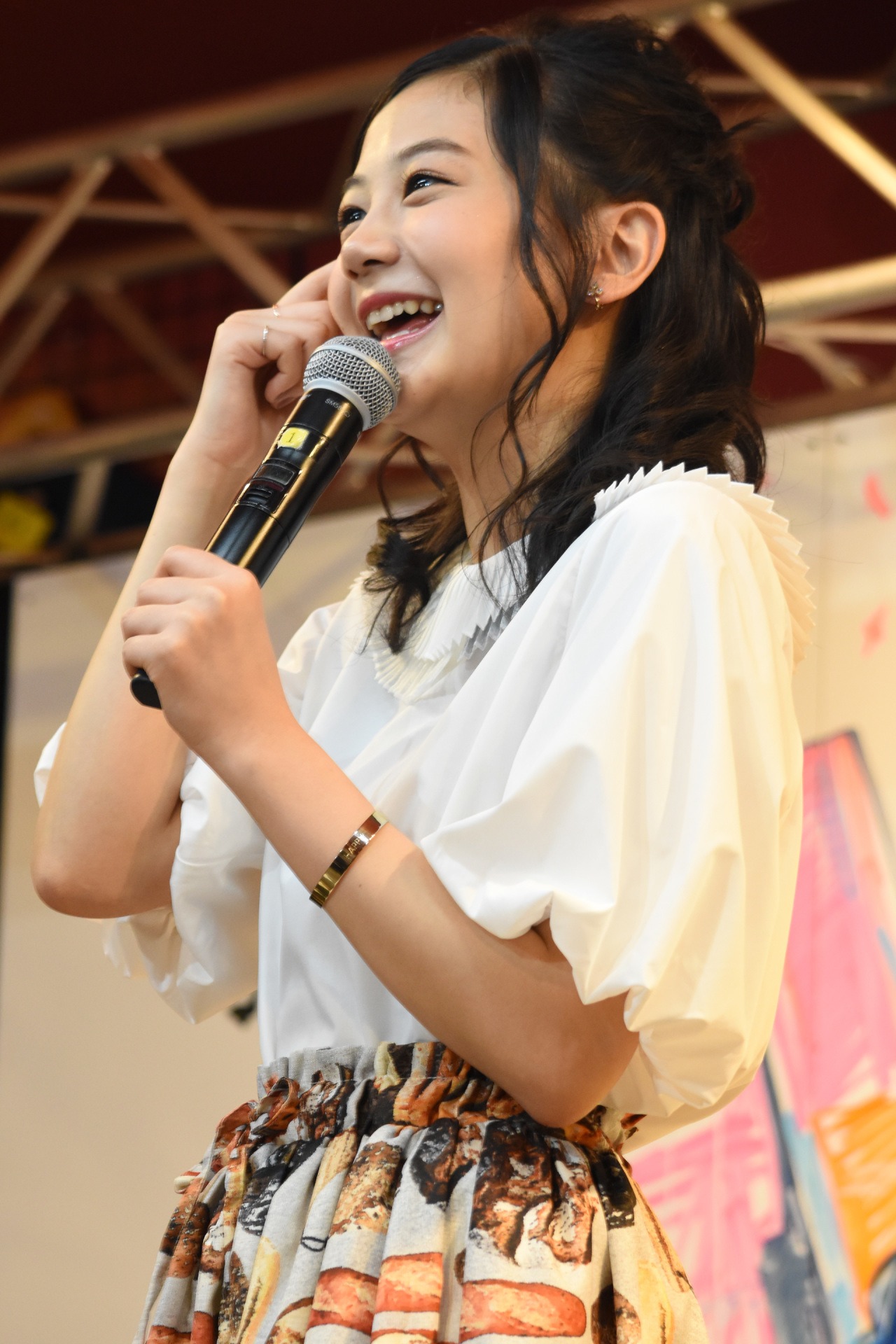 千眼美子