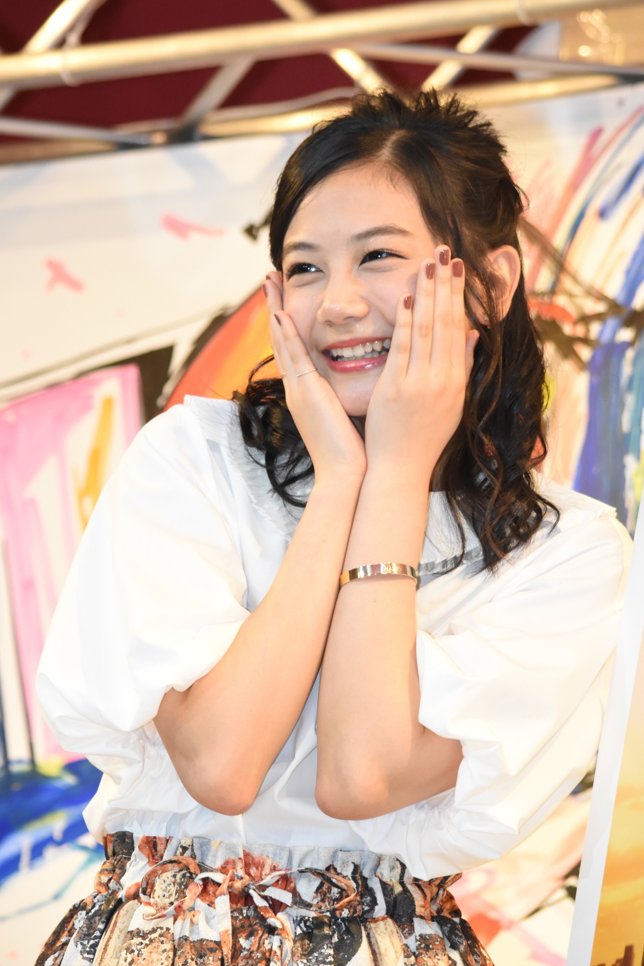 千眼美子