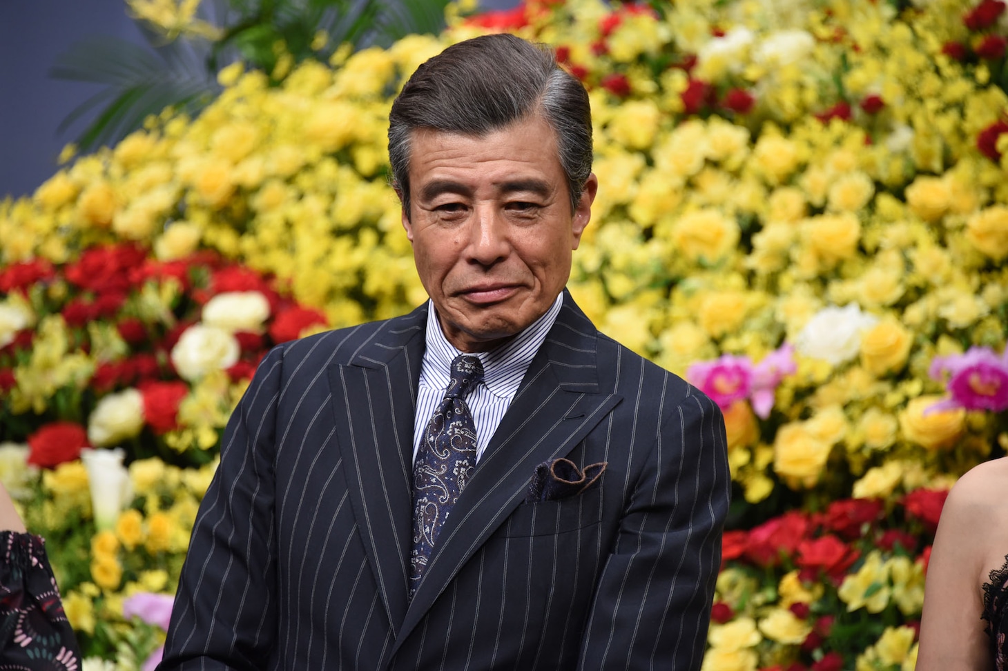 舘ひろし