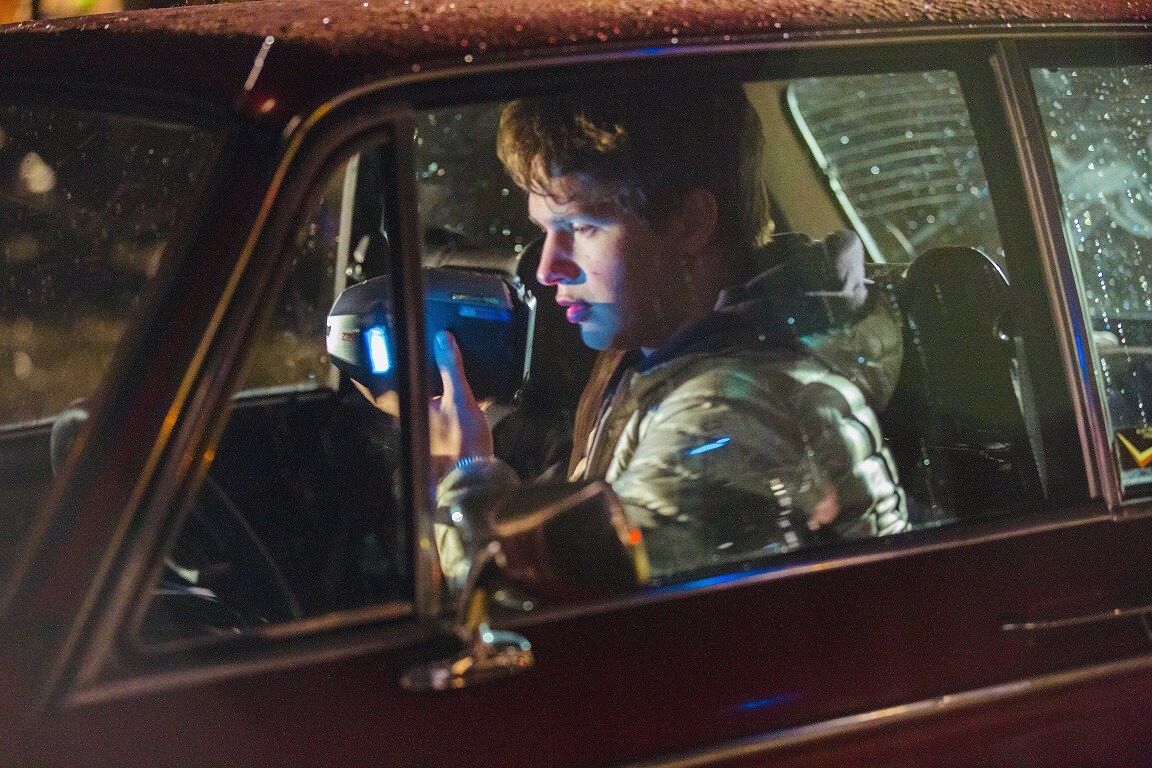 「ベイビー・ドライバー」A・エルゴート主演の青春クライムサスペンス公開決定