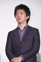 監督の真壁幸紀。