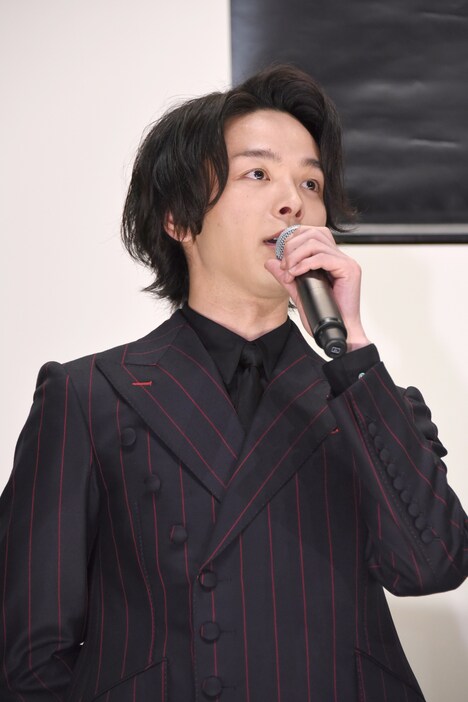 中村倫也