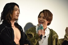 左から谷口賢志、藤田富。