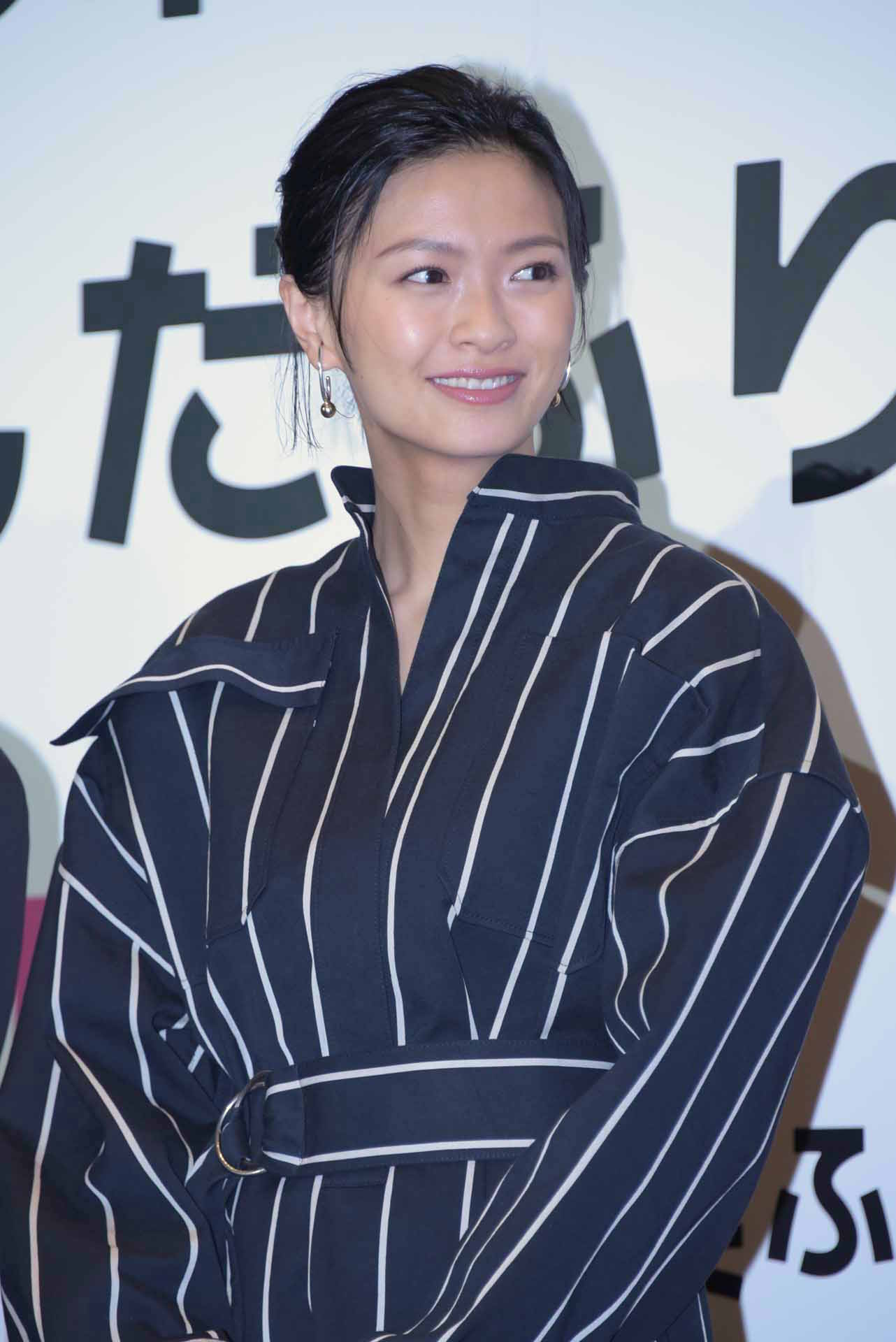 榮倉奈々
