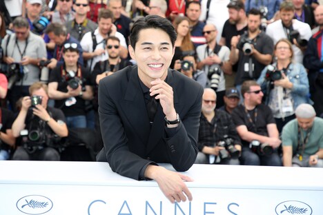 フォトコールに登場した東出昌大。(c)Kazuko WAKAYAMA