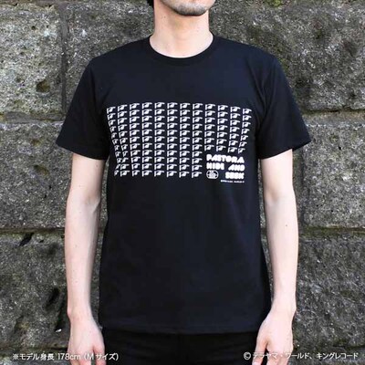 寺山修司没後35周年記念特集グッズのTシャツ（3500円）。