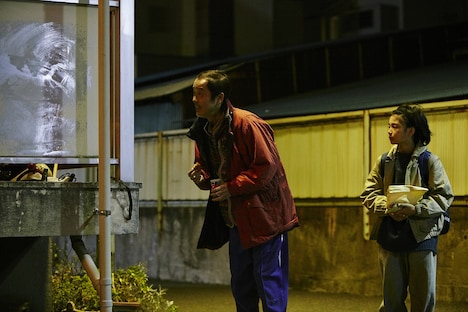 「万引き家族」