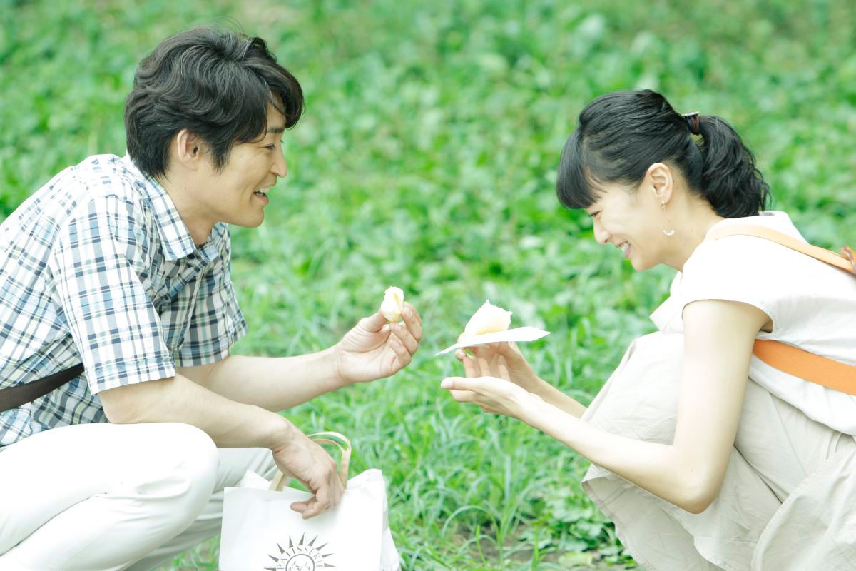 「家に帰ると妻が必ず死んだふりをしています。」新場面写真