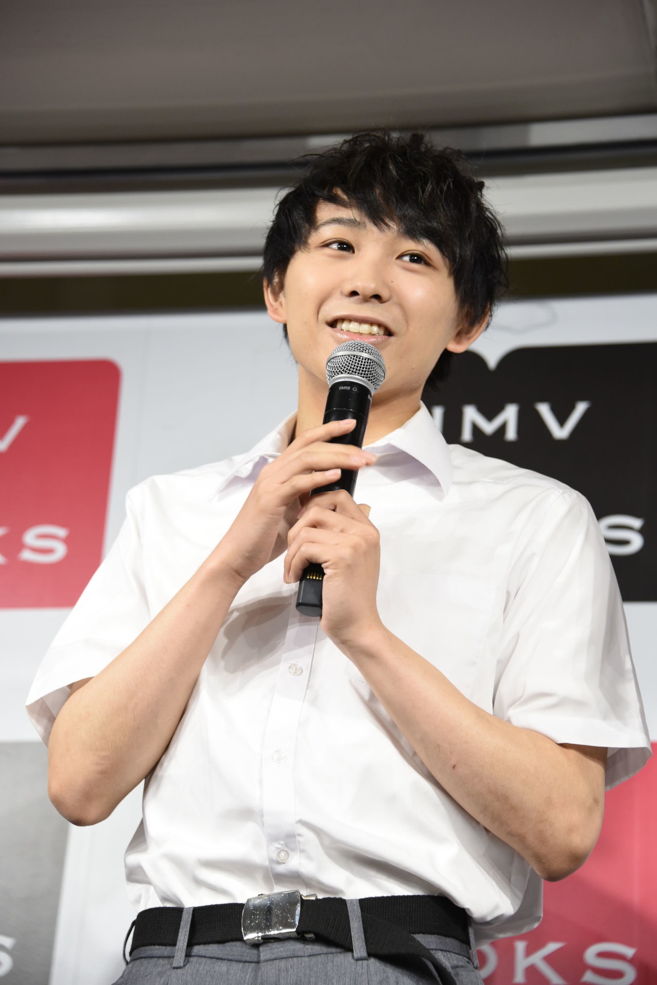 須賀健太