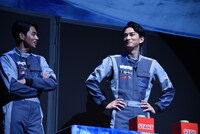 2回戦に挑むメカニックチーム。