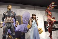 飯豊まりえ（中央）