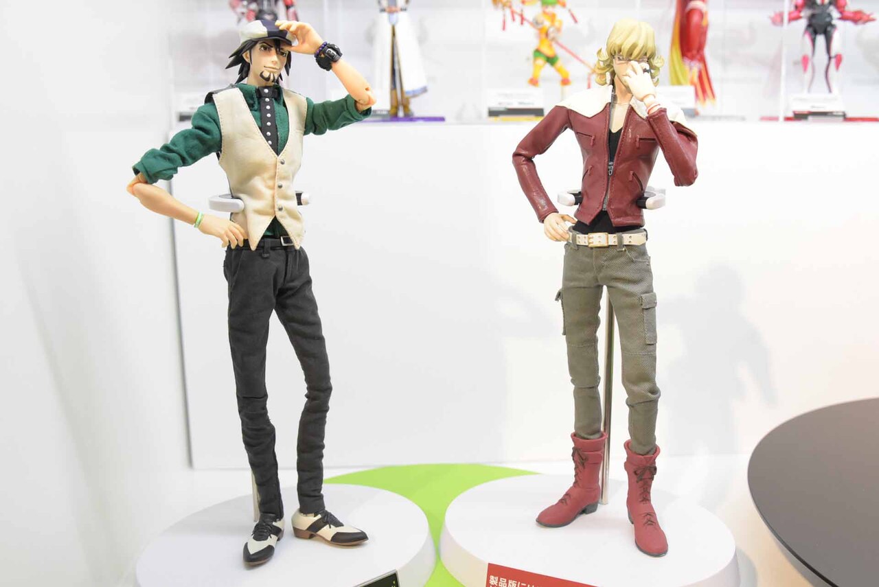 TIGER & BUNNY」より鏑木・T・虎徹(左)とバーナビー TIGER & BUNNY」より鏑木・T・虎徹(左)とバーナビー