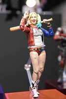 「スーサイド・スクワッド」よりハーレイ・クインのフィギュア。
