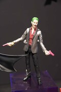 「スーサイド・スクワッド」よりジョーカーのフィギュア。
