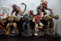 「パシフィック・リム：アップライジング」のフィギュア。