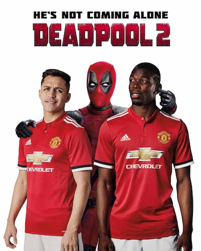 「デッドプール2」とマンチェスター・ユナイテッドFCとのコラボ画像。