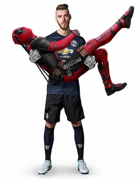 「デッドプール2」とマンチェスター・ユナイテッドFCとのコラボ画像。