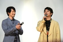 左からディーン・フジオカ、太賀。