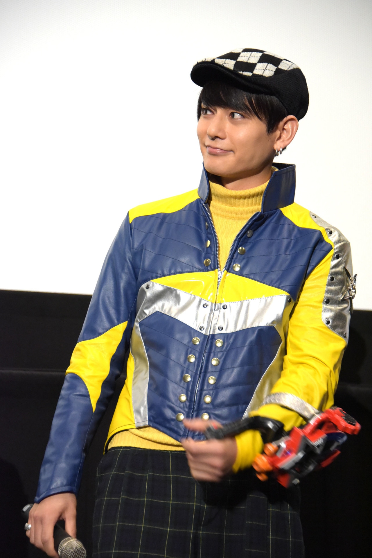 榊原徹士