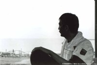 「彼のいない八月が」