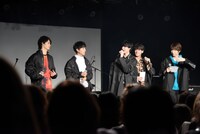 左から栗原吾郎、坂東龍汰、桜田通、才川コージ、櫻井圭佑。