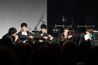 「女性だったら誰と付き合いたい？」という質問に答えるEVENの5人。