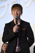 告白をする佐野玲於。