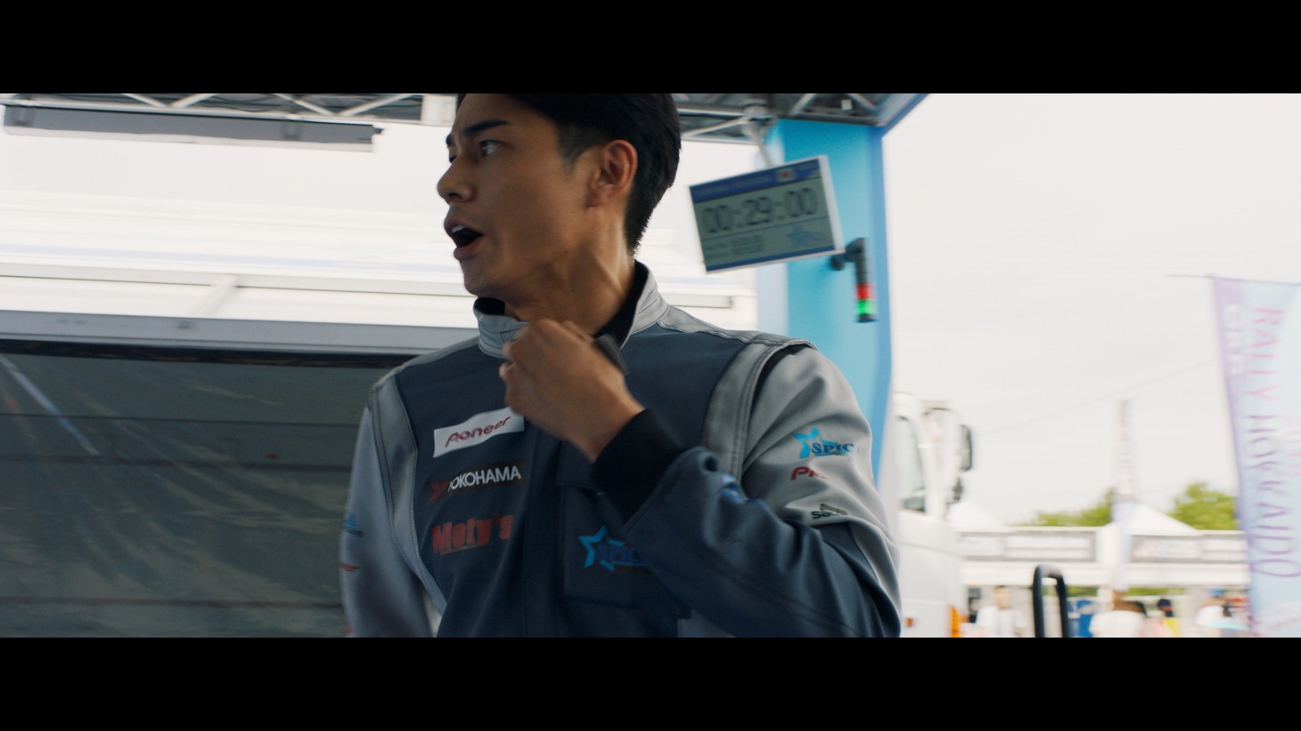特設サイト「OVER DRIVE MEETS GAZOO」WANIMAコラボ映像「篤洋篇」