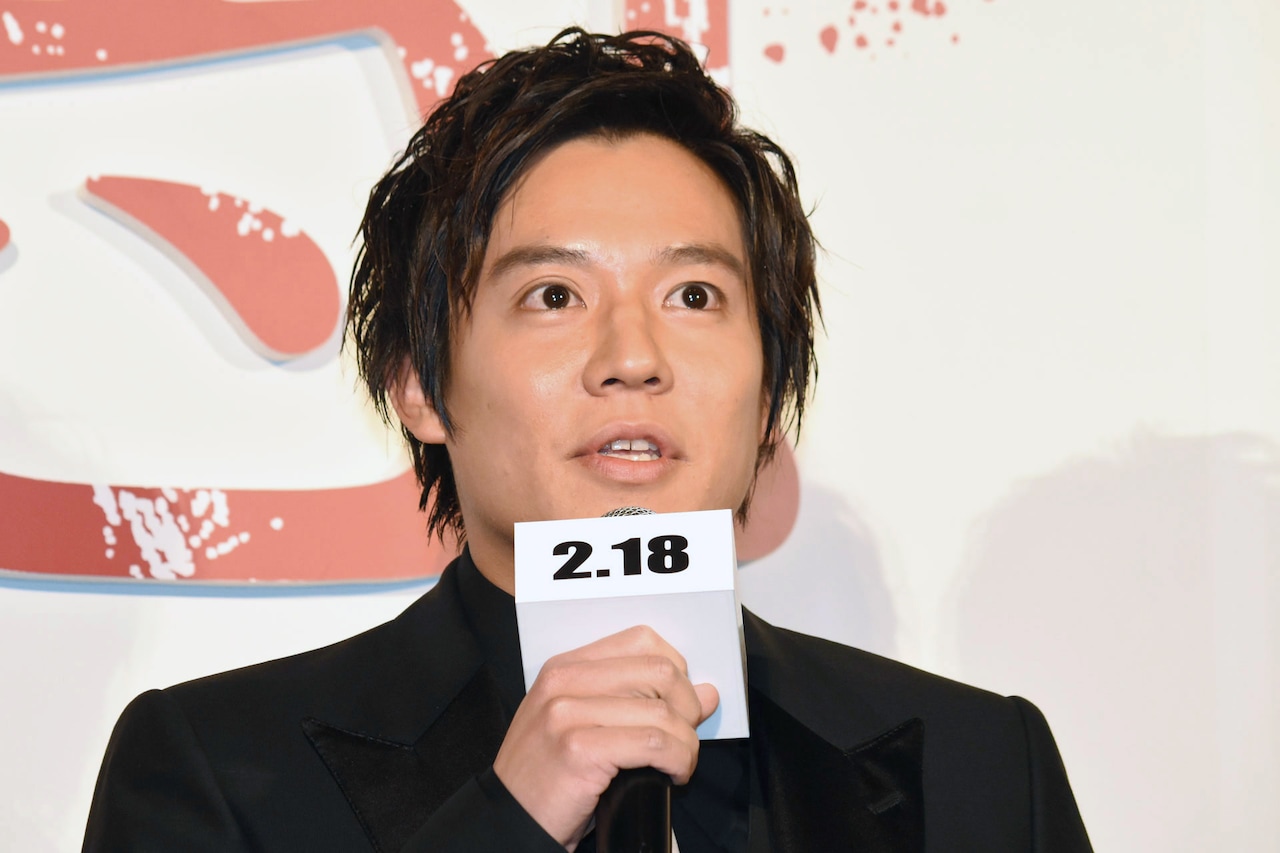 小出恵介が未成年との飲酒、交遊により無期限の活動停止