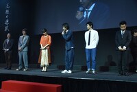 「王様の選択」完成発表の様子。