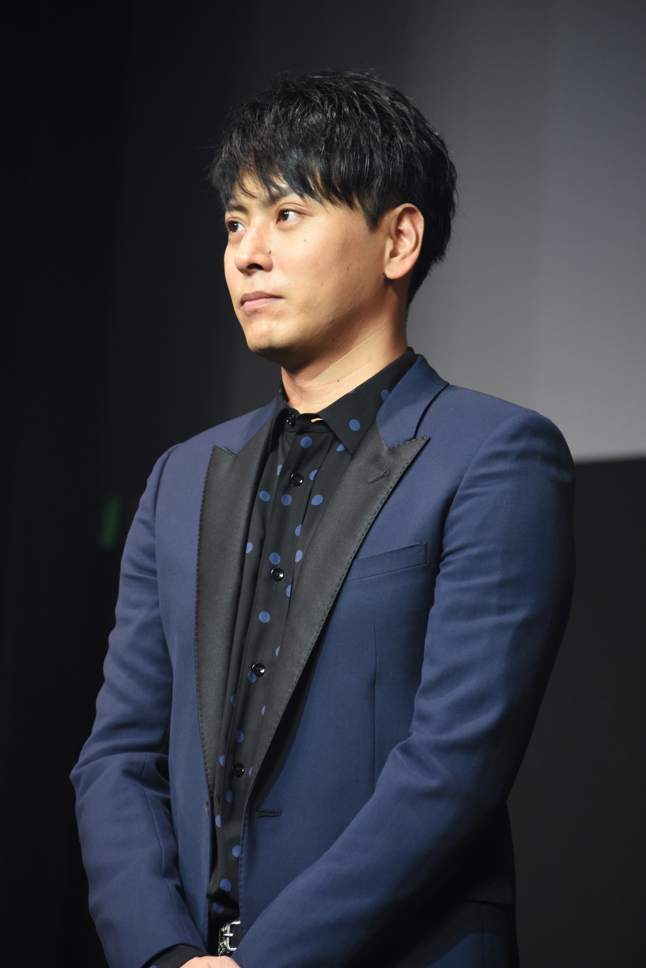 山下健二郎