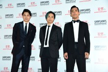 左から鈴木伸之、橘ケンチ、小林直己。